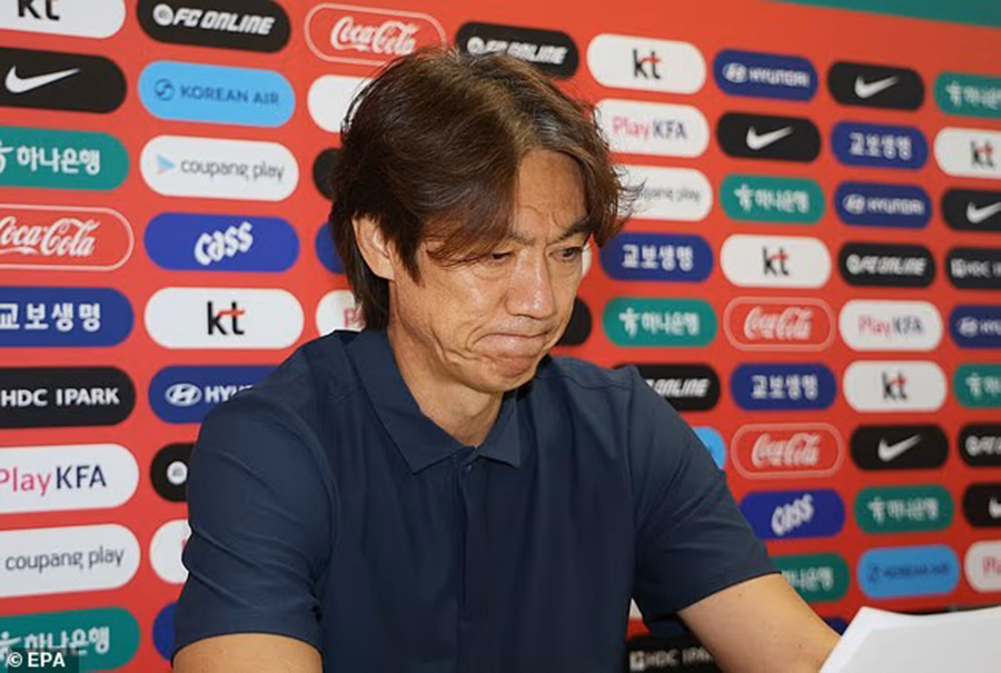 World Cup 2026: Đội tuyển Hàn Quốc được bảo vệ bởi 160 cảnh sát khi về nước

